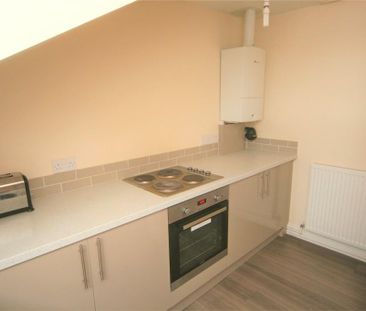 1 bedroom in a house share to rent - Photo 5