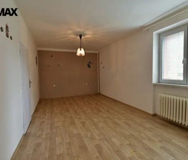 Pronájem moderního zrekonstruovaného bytu 2+1 - Photo 2
