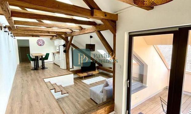 Prenájom 2izb.byt 80m2, pod Hradom, terasa, parkovacie miesto - Photo 1