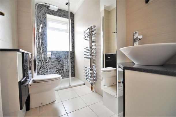 2 bedroom maisonette to rent - Photo 1