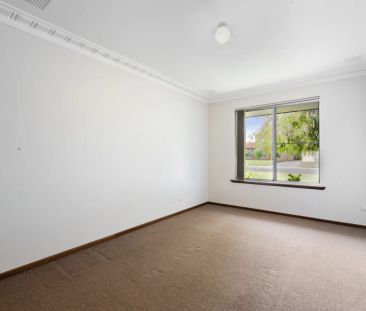 Coastal Lifestyle - Photo 6