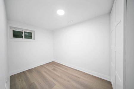 For Lease - 172 East 34th Street Unit# Unit 2, Hamilton, Ontario - Photo 4