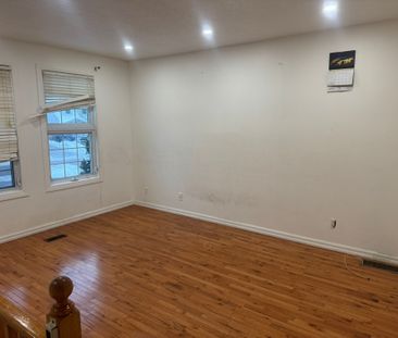 For Lease - 23 WESTCHESTER Drive, Kitchener, Ontario - Photo 2