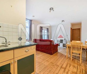 St. Johns Hill, Reading, Berkshire, RG1 - Photo 2
