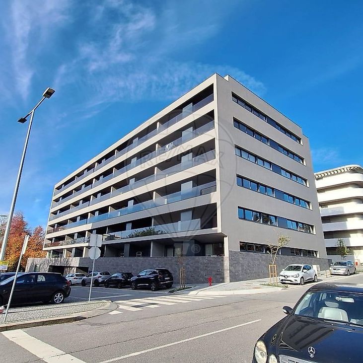 Apartamento T2 em Braga - Foto 1