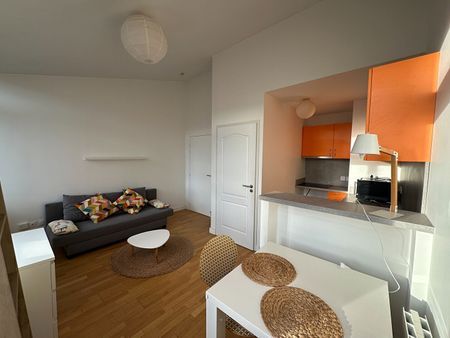 Location Appartement 1 pièce 22m² - Photo 4