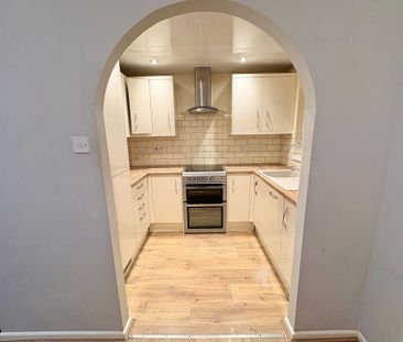 2 bedroom terraced house to rent - Photo 3