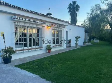 Alquiler de chalet adosado en Centro s/n - Foto 2