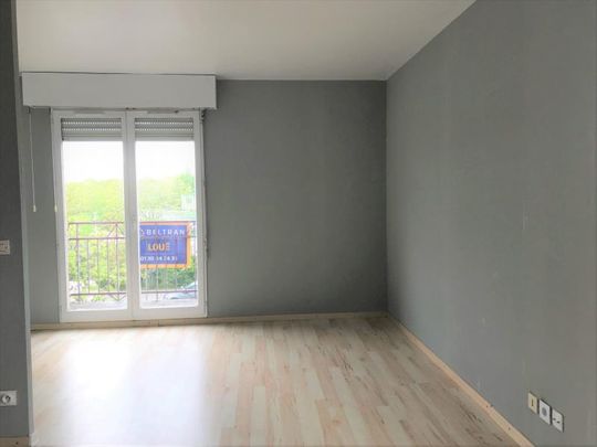 Location Appartement 1 pièce 44m² - Photo 1