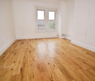 3 bedroom apartment to rent - Photo 4