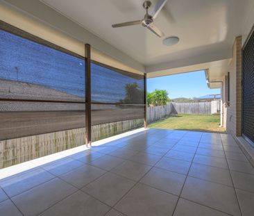 SPACE, COMFORT, AND THAT HOMEY FEEL YOU WILL LOVE AT 21 BOTTLEBRUSH... - Photo 1