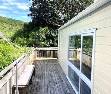 FABULOUS FAMILY LIVING IN LOWER HUTT - Photo 5