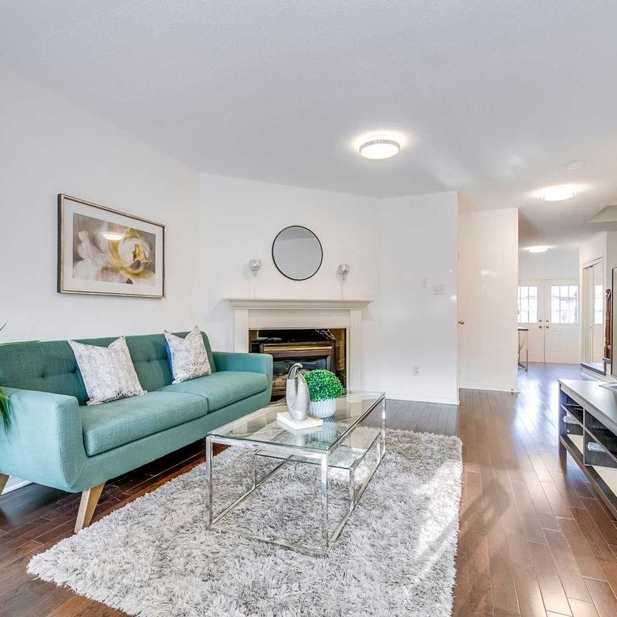 For Lease - 5166 Des Jardines Drive, Burlington, Ontario - Photo 1