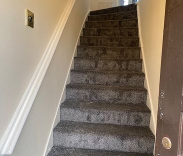 2 Bed Flat, Boydstone Road, G46 - Photo 1