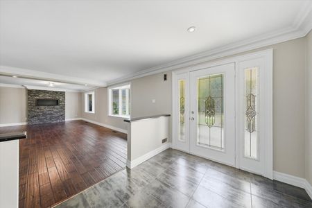 For Lease - 40 Algonquin Forest Drive, East Gwillimbury, Ontario - Photo 3