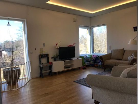 Remontvägen, Järfälla - Photo 1