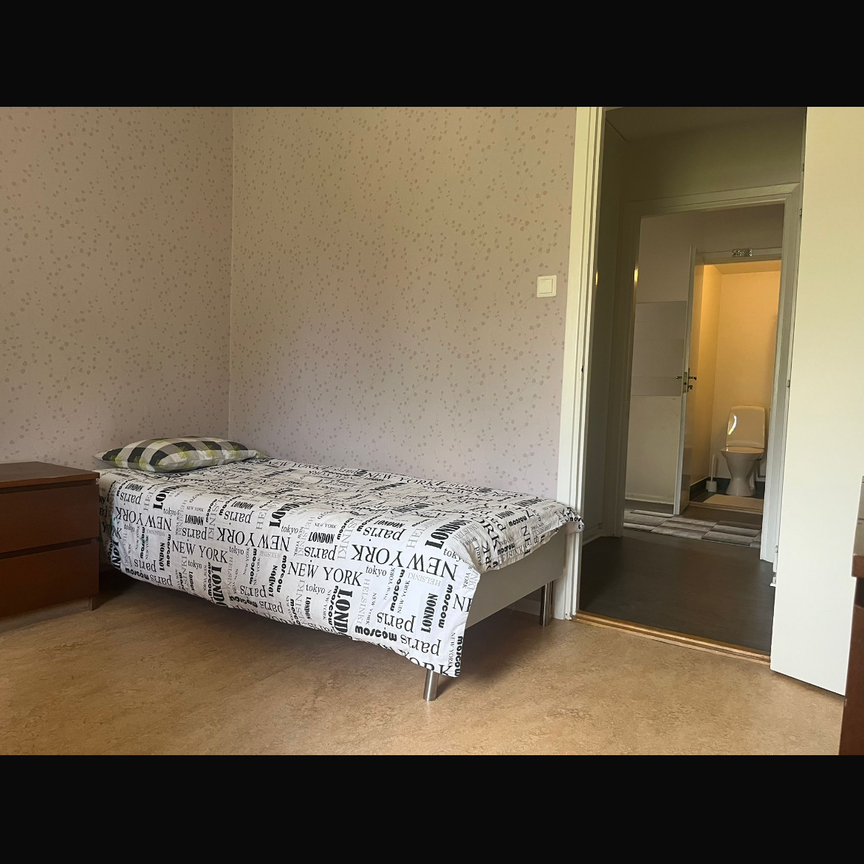 Ålgrytevägen, Skärholmen - Foto 1