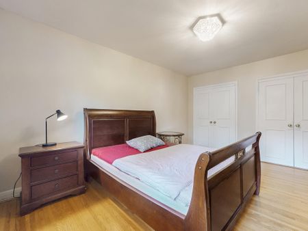 For Lease - 173 Dunwoody Drive, Oakville, Ontario - Photo 2