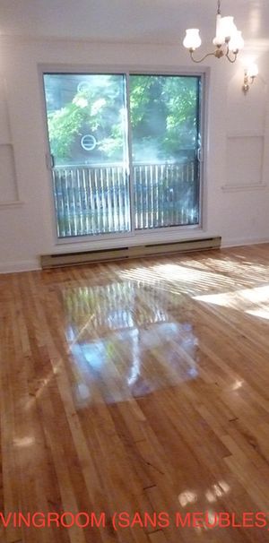 N.D.G. NDG, 3-1/2 Renove, Juillet, 800pc - Photo 1