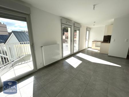 Location Appartement 3 pièces 62m² ST ETIENNE 42000 - Photo 2