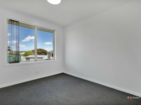 5 Canning Drive, EAST DEVONPORT - Photo 2