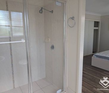 Master Bedroom Available For Rent - Photo 4