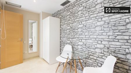 madrid, Community of Madrid 28013 - Foto 3