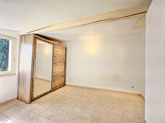 Location Maison 3 pièces 91m² LAMBESC 13410 - Photo 1
