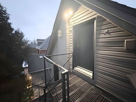 $1,249 / 1 br / 1 ba / 68 Smith ave unit 3 - Photo 3