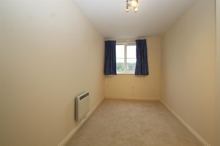 Princes Gate, High Wycombe - Photo 4