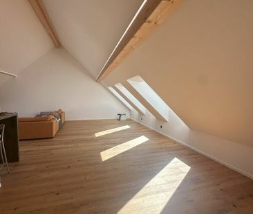 Erstbezug: Einzigartige Dachgeschosswohnung (5,5 Zimmer) mit grosse... - Foto 4