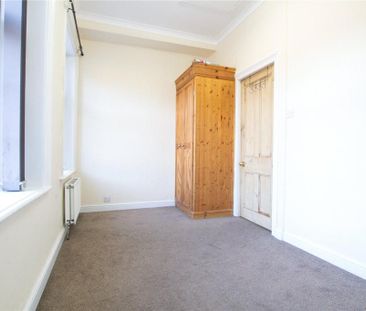 2 bedroom end of terrace house to rent - Photo 6