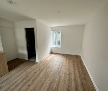A louer Brest Rive Gauche-Penfeld- proche facs T1 neuf - Photo 4