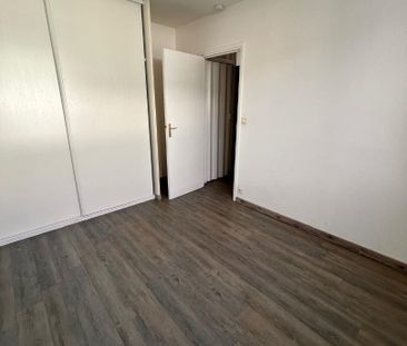 Ruban Bleu - Photo 2