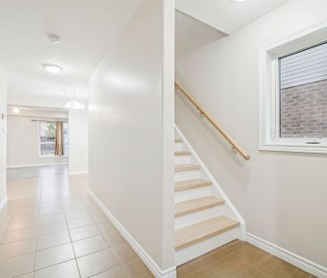 For Lease - 62 Quigley Street, Essa, Ontario - Photo 3