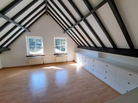 Prachtige villa in een privé park, ideaal gelegen nabij Brasschaat en Kapellen - Photo 3