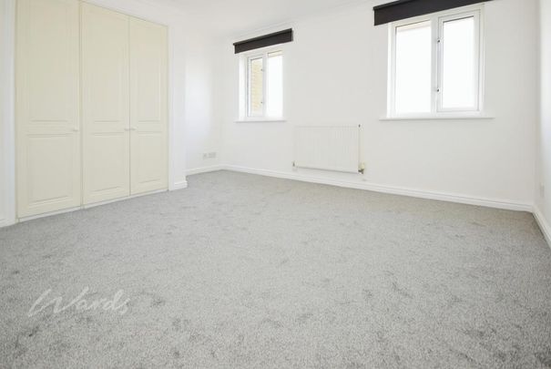 3 bedroom townhouse to rent - Photo 1