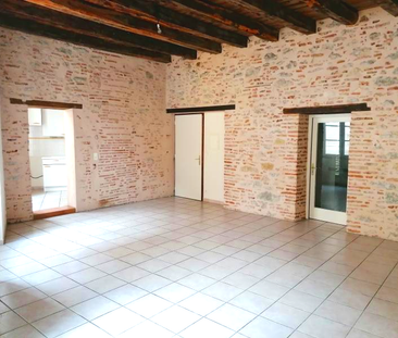Location Appartement 3 pièces 69m² CAHORS 46000 - Photo 3