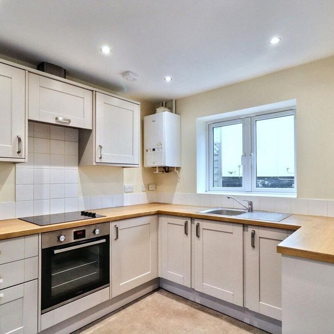 2 bedroom terraced house to rent - Photo 1