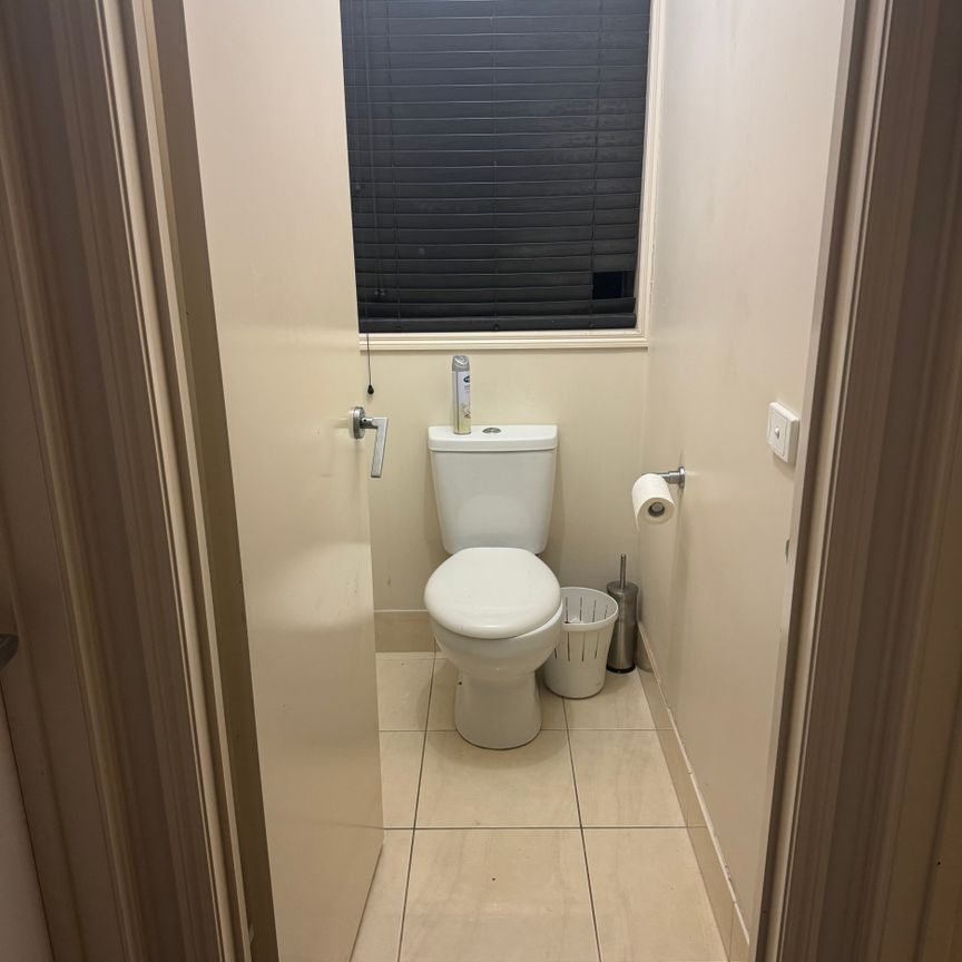 Strathfieldsaye - Photo 1