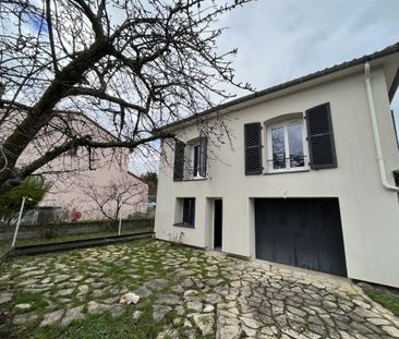 Location Maison 4 pièces 102m² AUBIERE 63170 - Photo 2