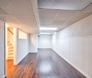 For Lease - 6455 Tisler Crescent, Mississauga, Ontario - Photo 4