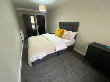 4 bedroom house share to rent - Photo 5