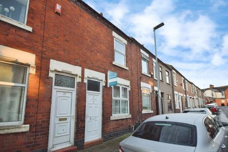 2 bedroom terraced house to rent - Photo 3