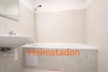 Pronájem bytu 2+1 49 m - Fotografie 4