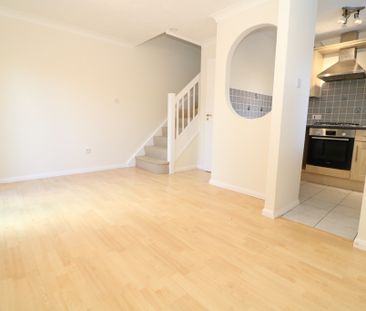 Lake View, North Holmwood, Dorking, RH5 - Photo 3