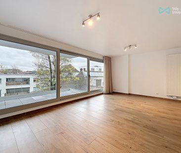 Appartement met één slaapkamer in Forest - Photo 2