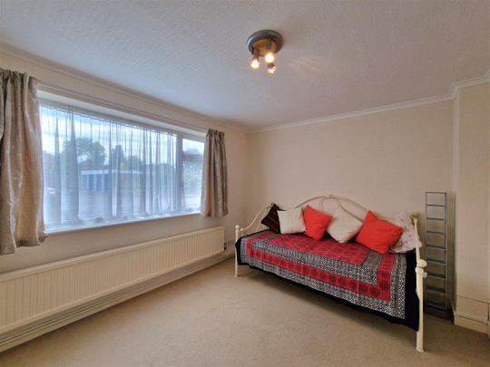 Bursdon Close, LE3, Leicester - Photo 1