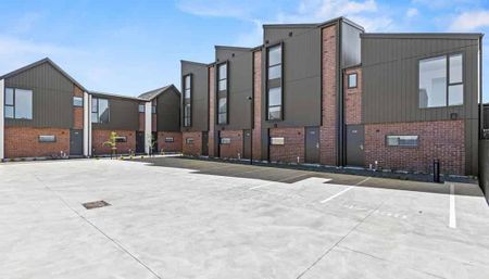 4/230 Blenheim Road, Riccarton - Photo 2