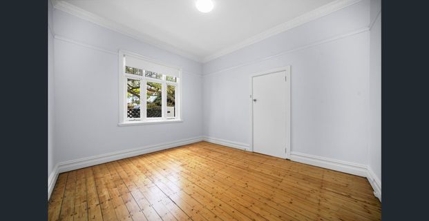 Charming Home in Excellent Location ** Available 07/11/25 ** - Photo 1